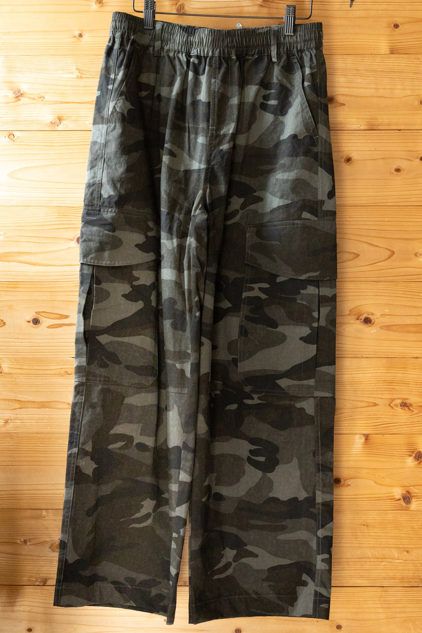 Camo Wide Cargo Pants(Olive)