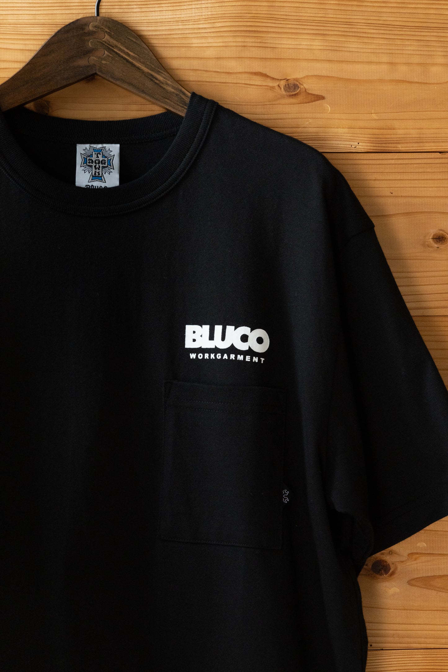 ポケットTシャツ - Logo-(Black)