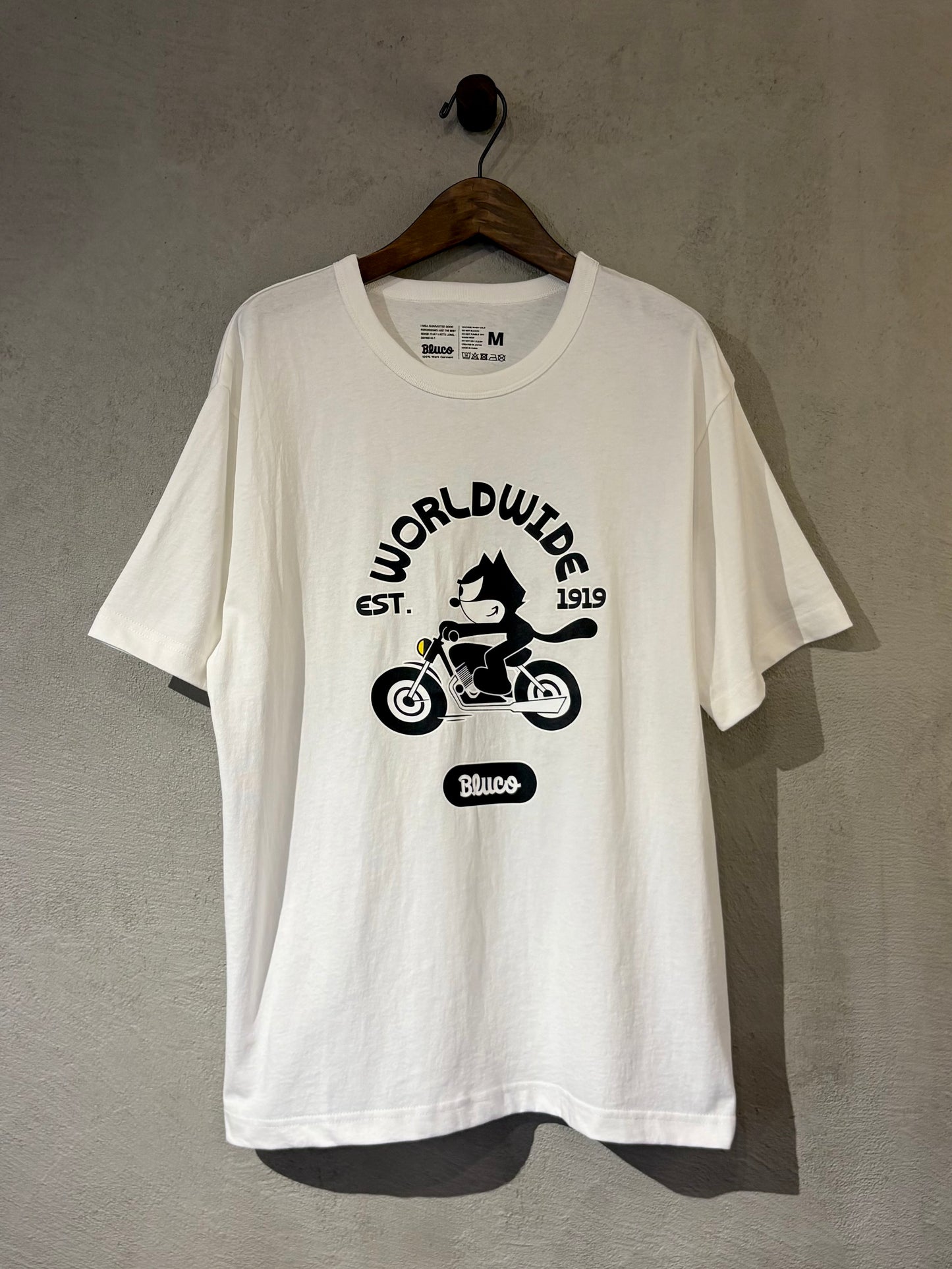 プリントTシャツ "WORLD WIDE"